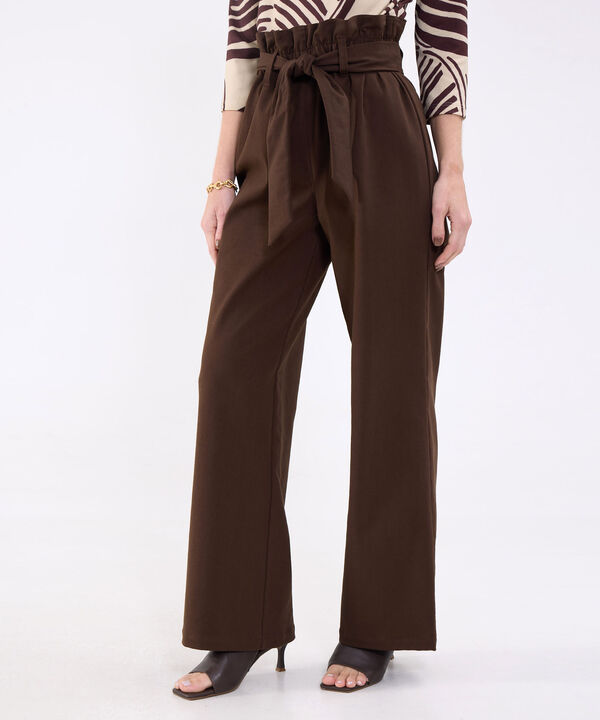 Pantalon Unicolor Con Cinturon image number null
