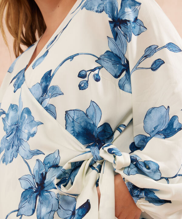 Blusa Estampada De Amarrar En Costado image number null