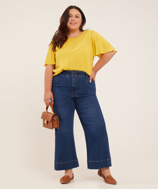 Blusa Manga Corta Con Escalerilla