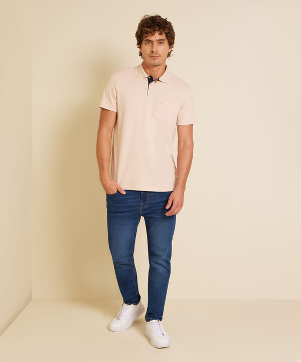 Polo Unicolor Textura, Cuello Tejido Con Bolsillo Y Silueta Slim Fit