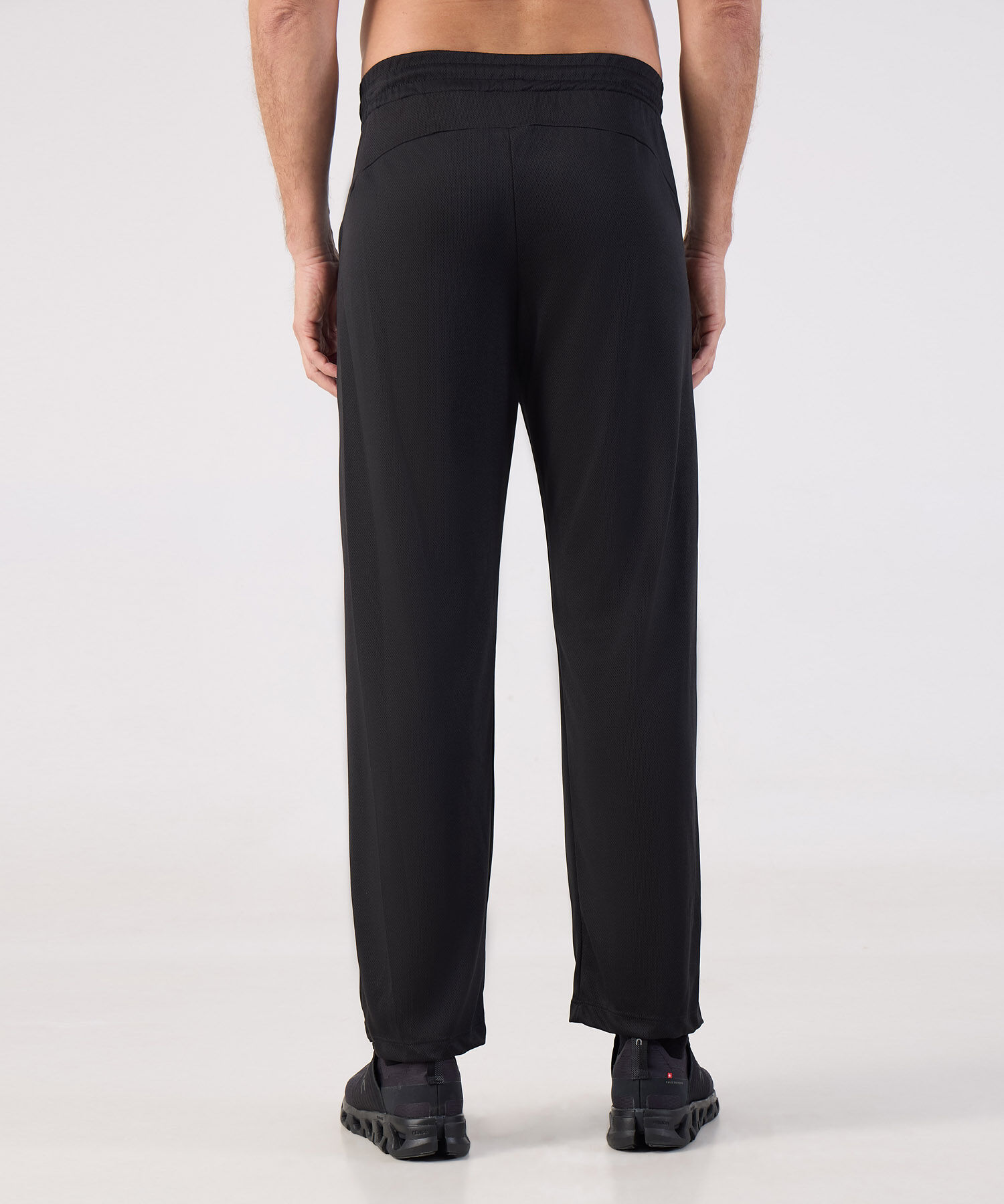 Pantalon Punto Con Cortes En Contraste