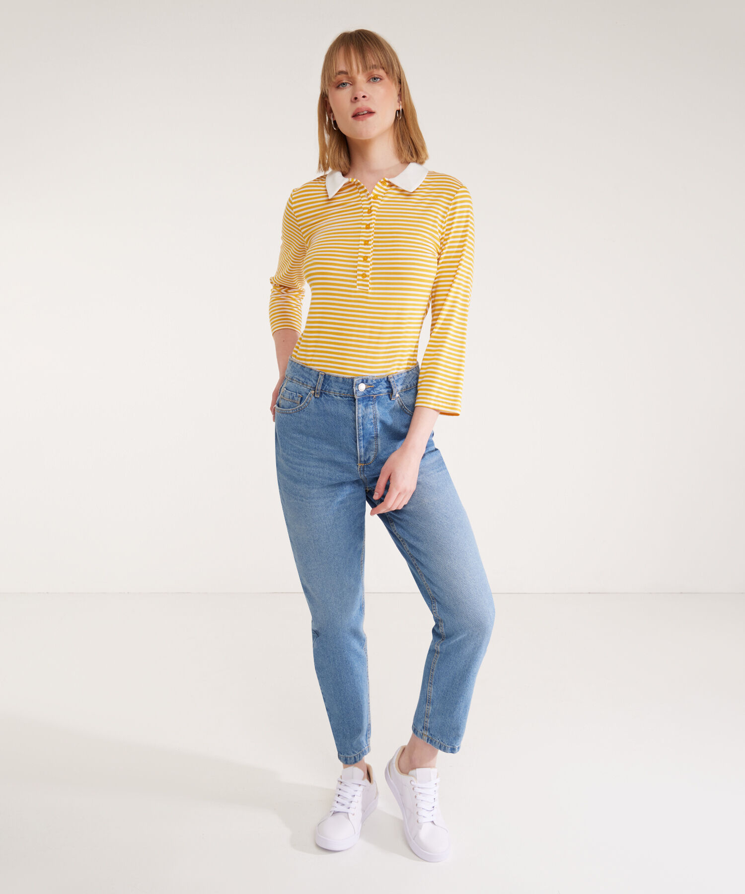 Polo Preteñida A Rayas, Manga 3/4 Con Cuello Duro Y Pechera Unicolor