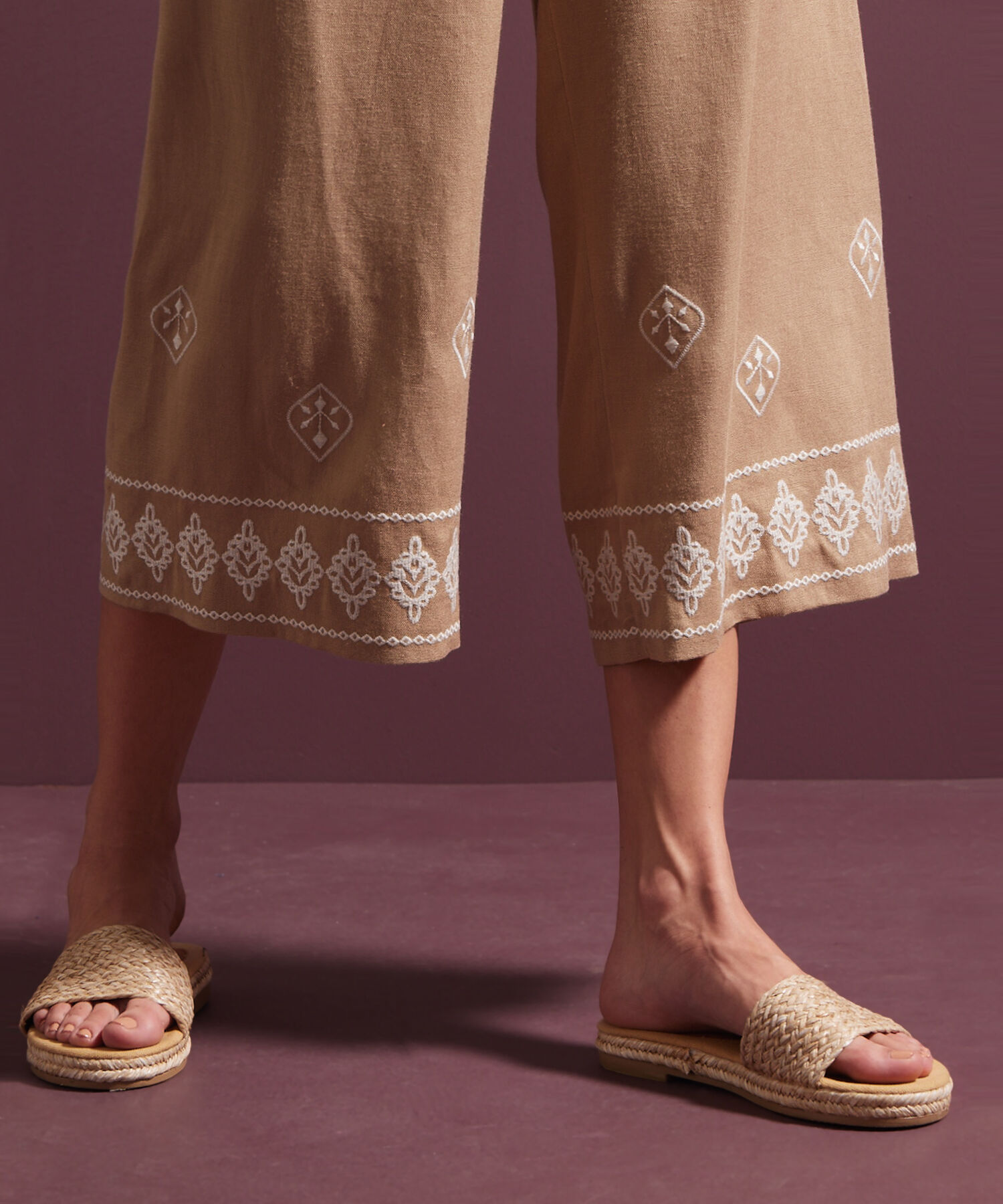 Pantalón Culotte Bordado