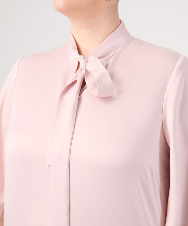 Blusa Con Lazada Al Cuello Para Mujer Curvy