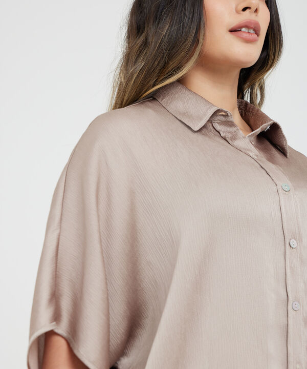 Camisa Manga Corrida Amplia