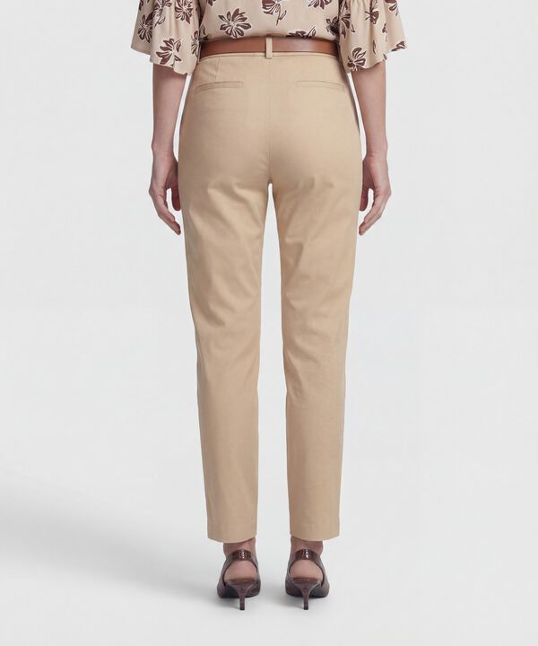 Pantal&oacute;n Unicolor Tipo Chino Para Mujer