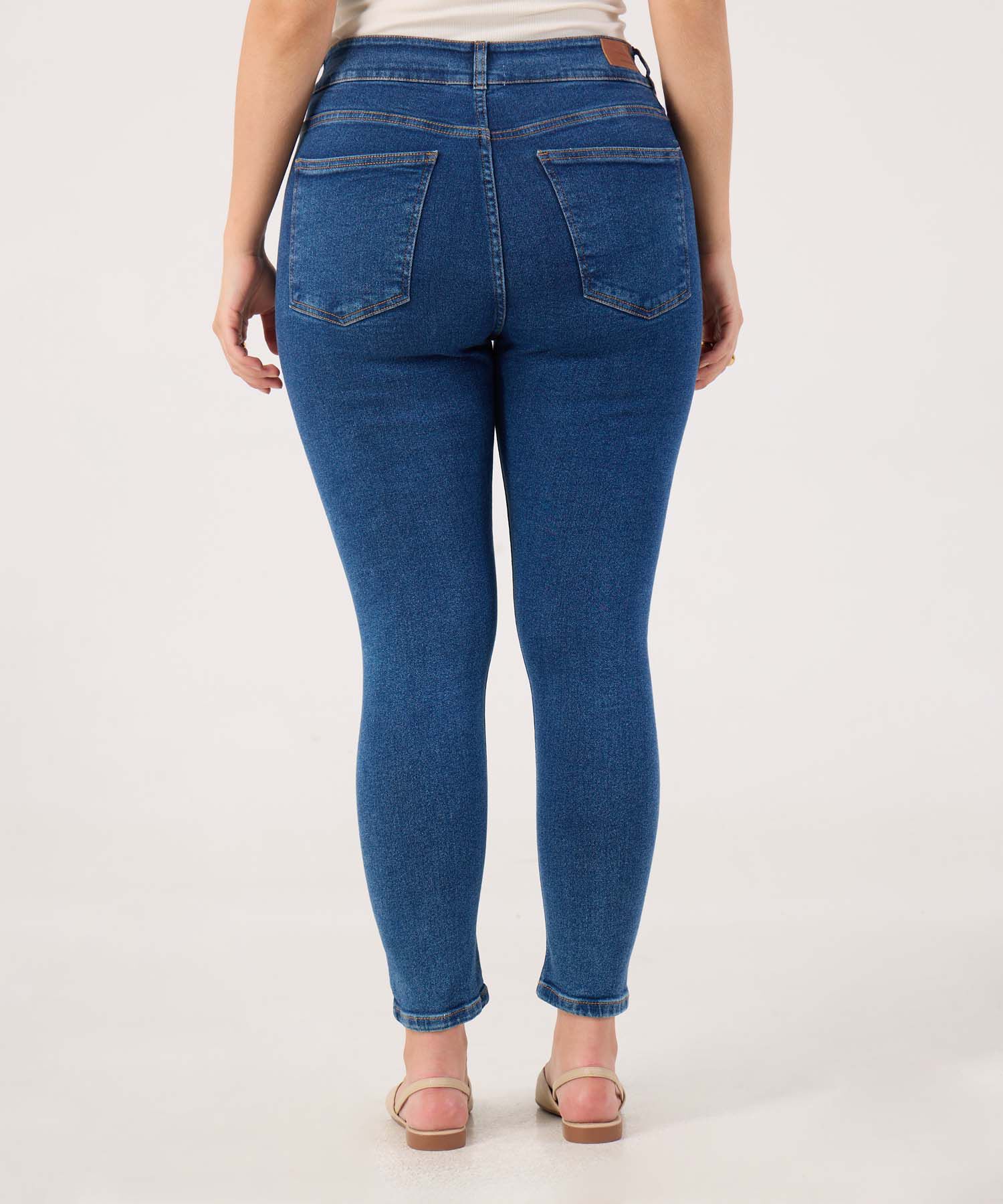 Jeans Skinny Tono Medio