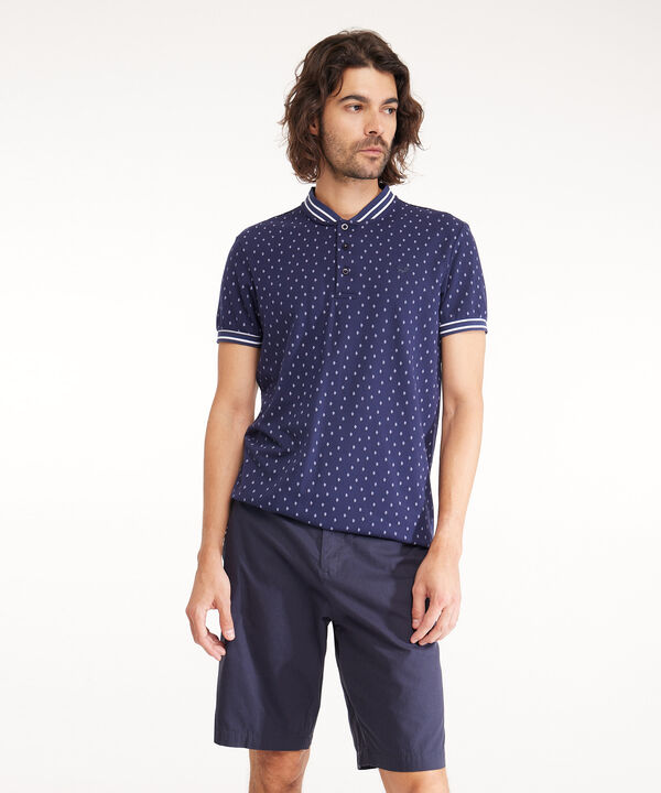Bermuda Para Hombre Corta Unicolor Con Bolsillo Trasero image number null