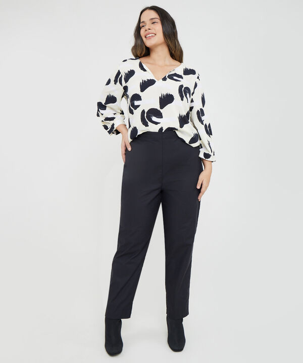 Pantalón Baggy con Botones Decorativos