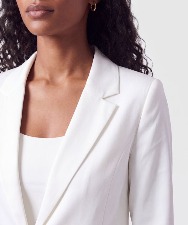 Blazer Para Mujer Con Ajuste De Bot&oacute;n
