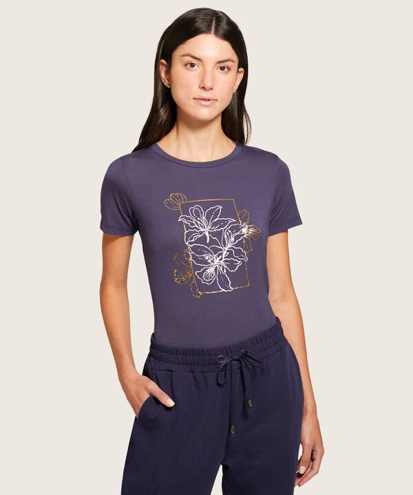 Camiseta Manga Corta Con Screen En Frente