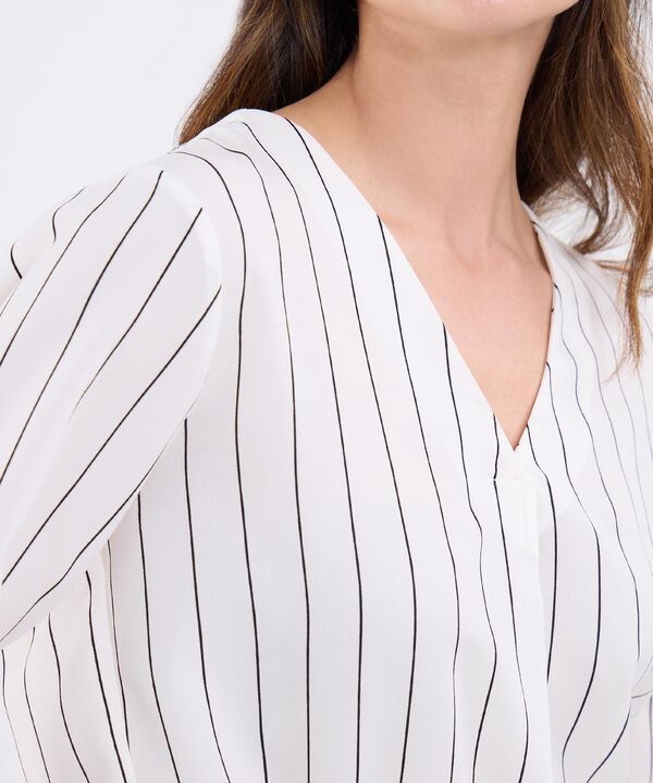 Blusa Manga ¾ Estampada A Rayas image number null