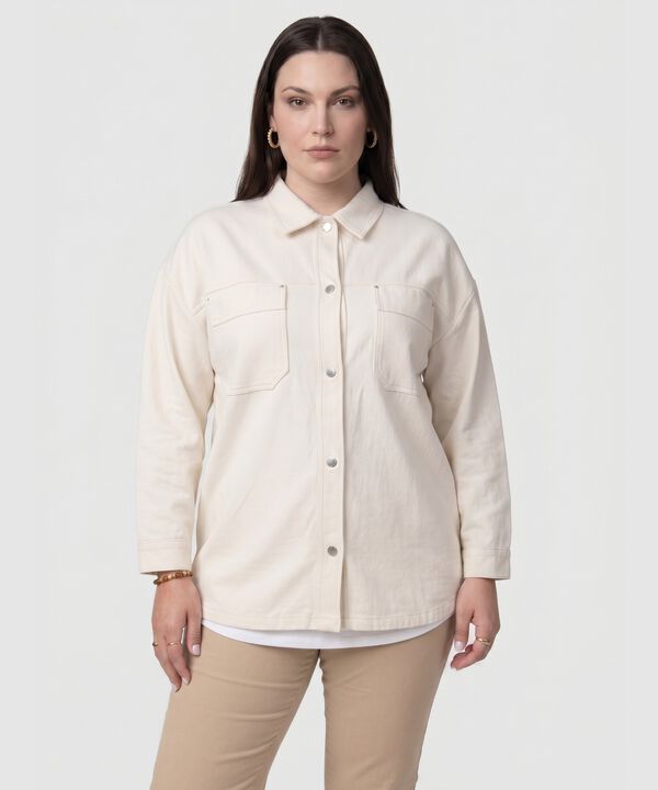Chaqueta Tipo Sobrecamisa Con Bolsillos Mujer Curvy image number null
