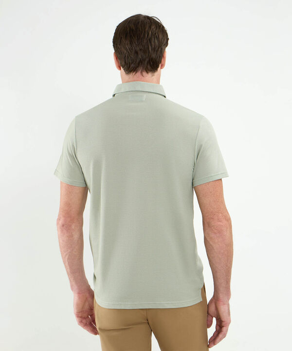 Polo Cuello Máquina Con Bolsillo Y Botonadura Oculta Para Hombre