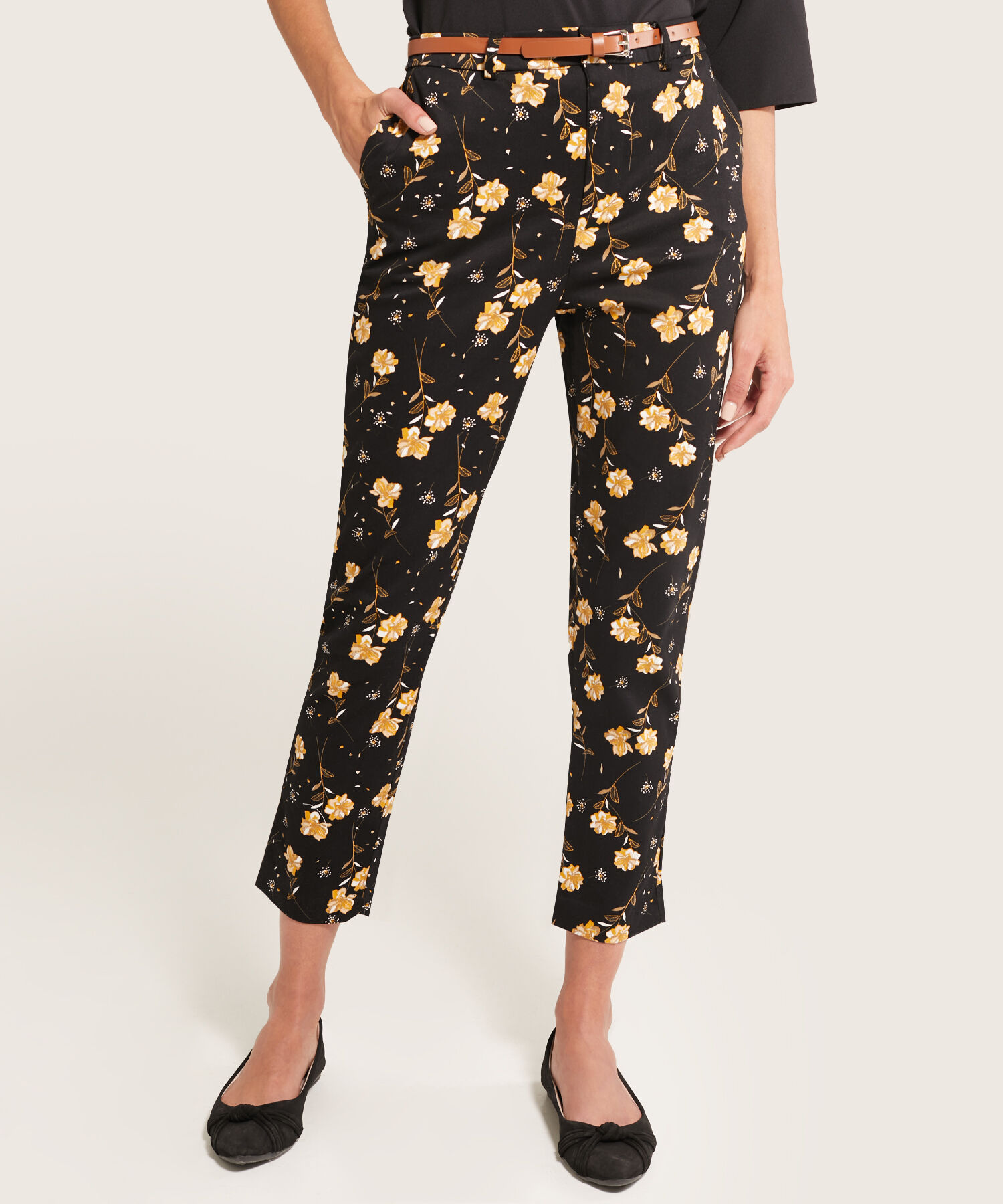 Pantal&oacute;n Chino Estampado Con Cintur&oacute;n