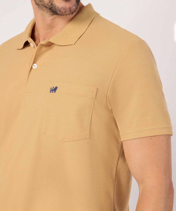 Polo Unicolor Con Bolsillo  image number null