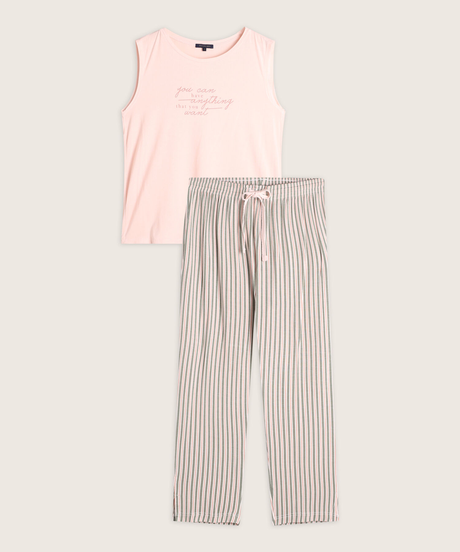 Pijama CortoCapri. Camiseta Manga Sisa Ancha. Pantalón Capri Estampado En Tejido De Punto.