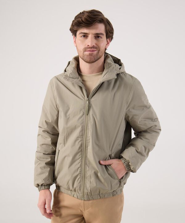 Chaqueta unicolor con capota  image number null