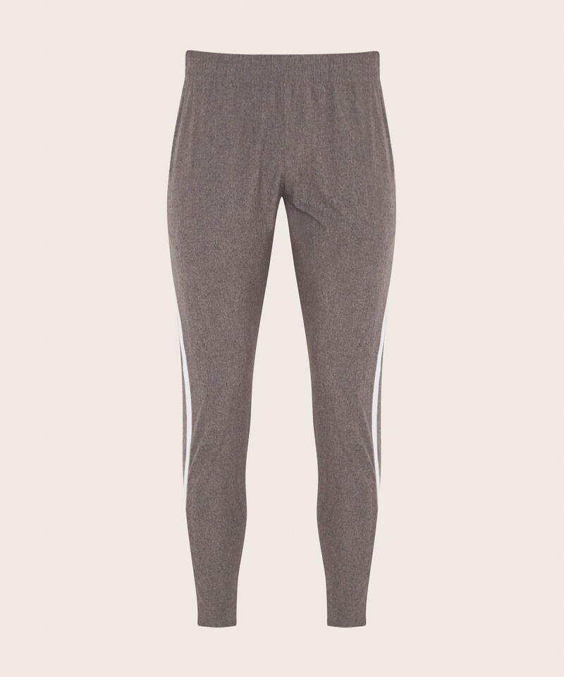 Pantalón Deportivo Con Cortes