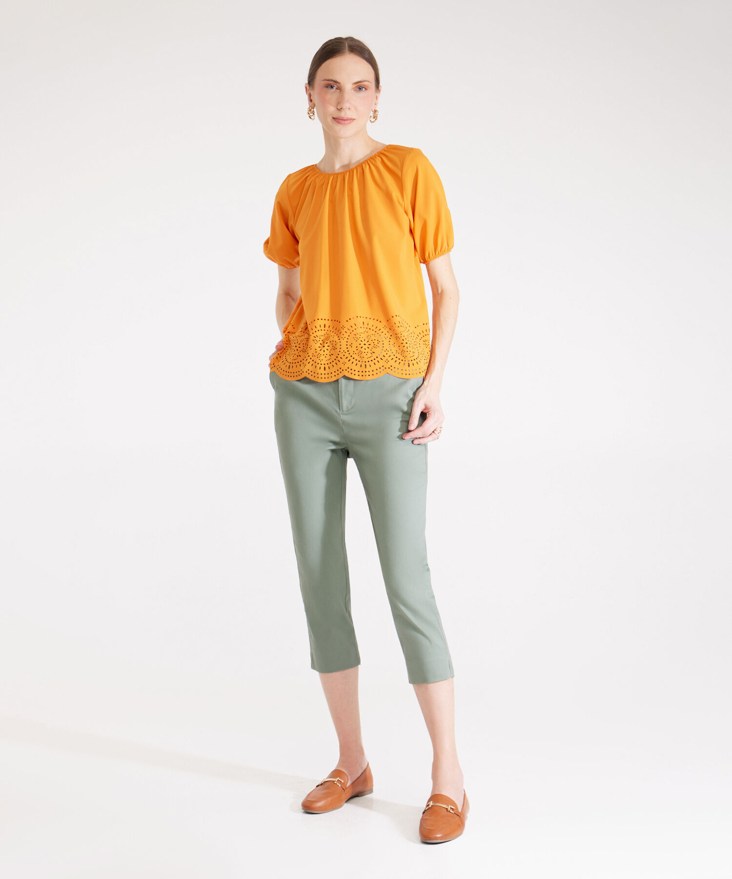 Pantalón Capri Unicolor