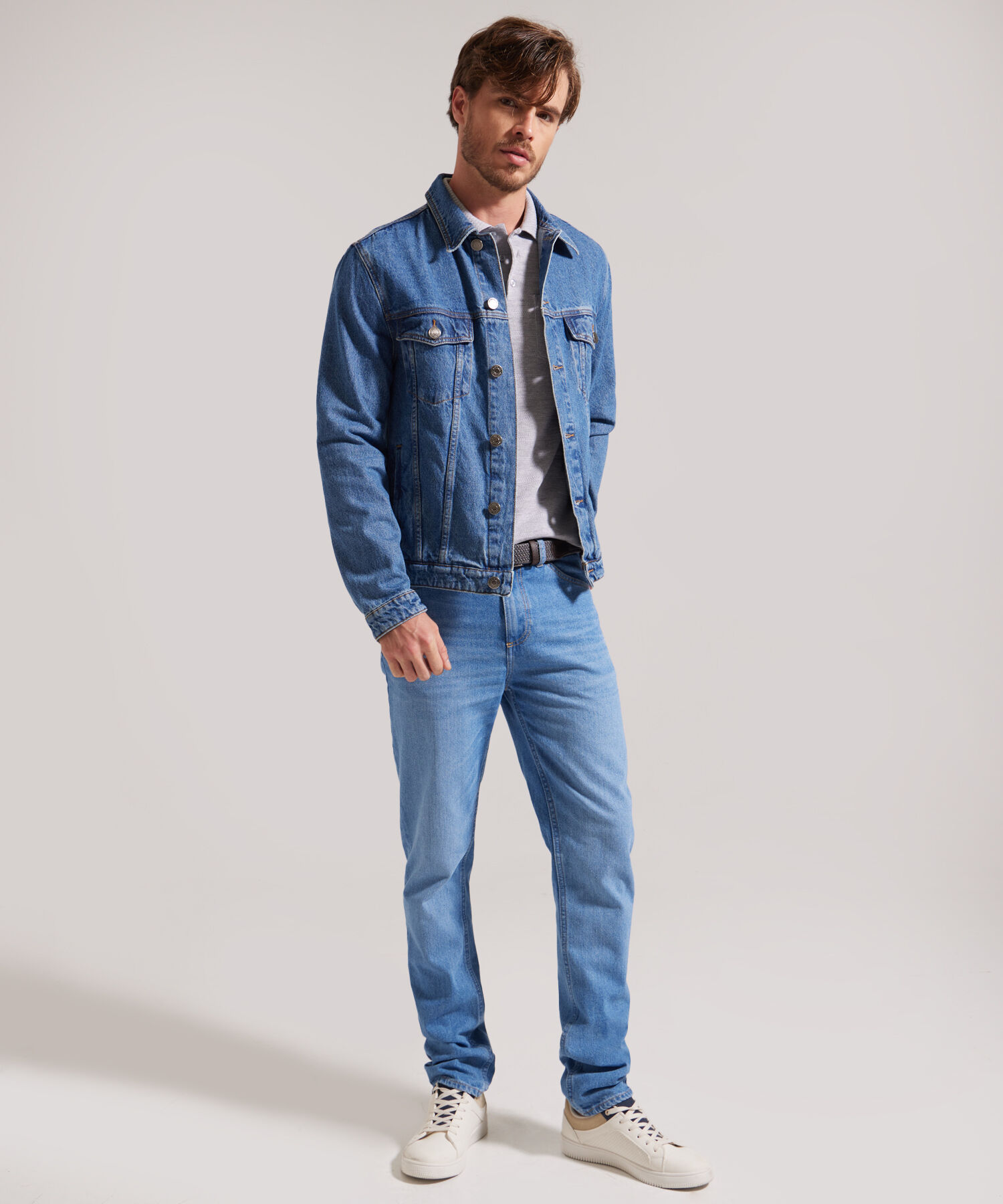Chaqueta Trucker Tono Azul  Medio