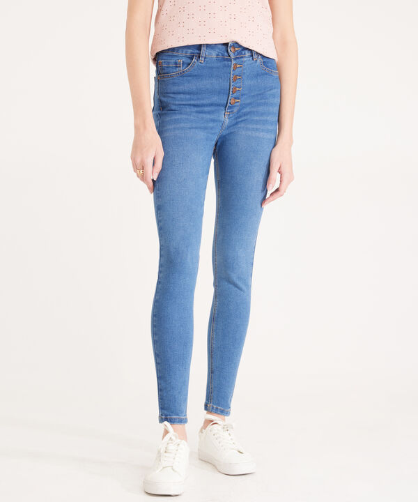 Jean Skinny Tiro Medio con Abotonadura Delantera