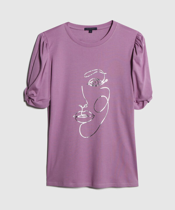 Camiseta Escote Redondo Con Detalle