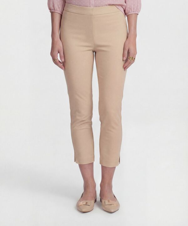 Pantalon Capri Unicolor  image number null