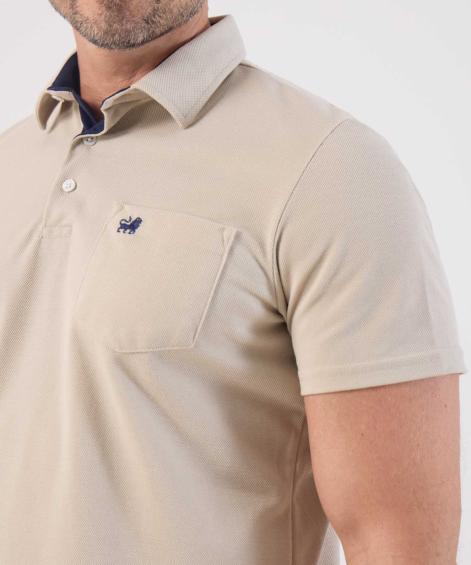 Polo Unicolor Con Bolsillo 