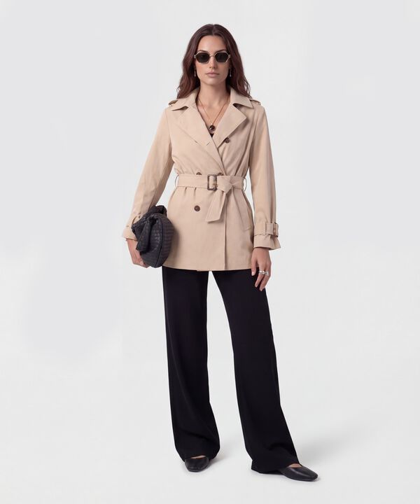 Camiseta Manga Sisa Con Cuello En U Para Mujer