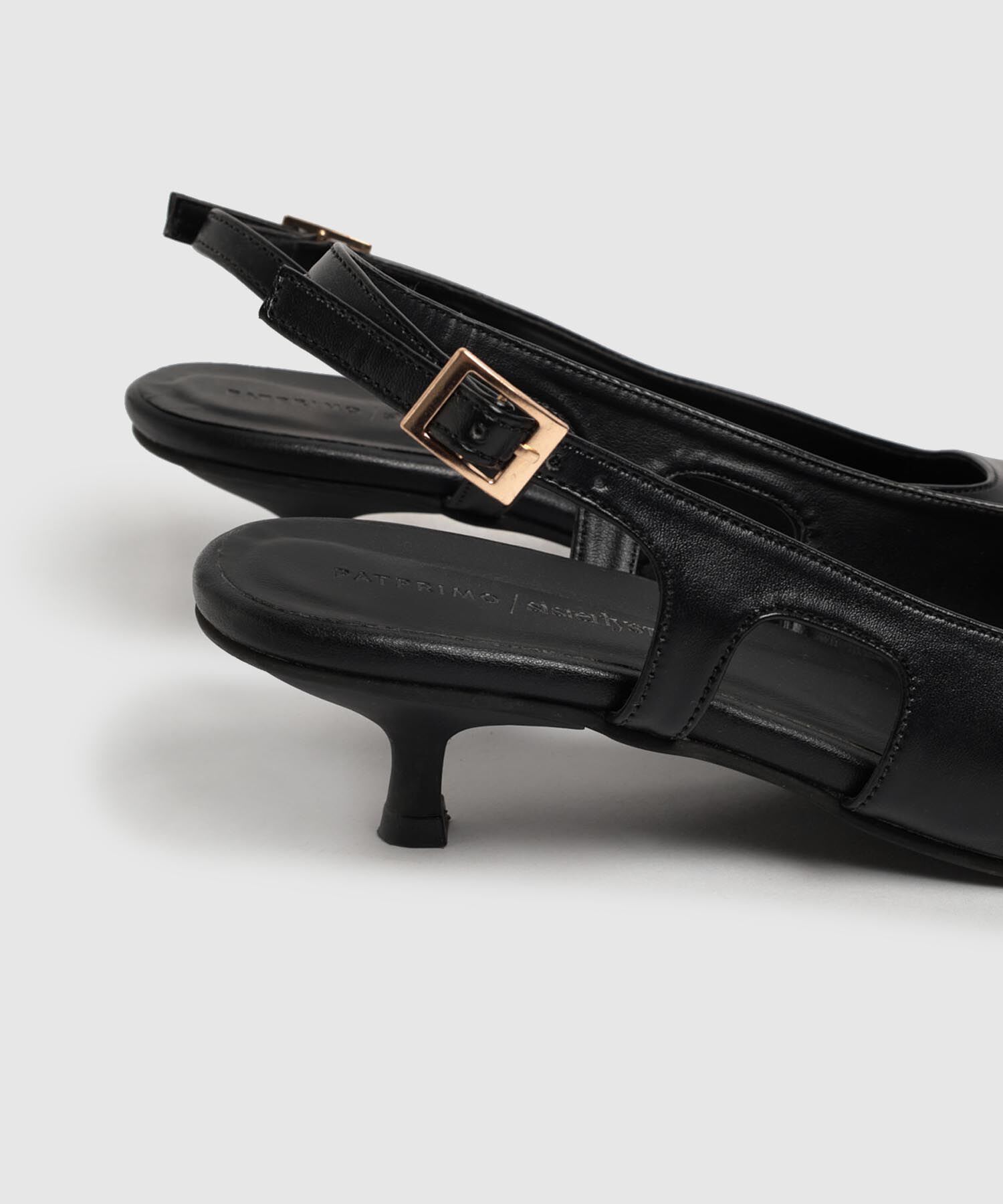 Zapatos Con Detalle En Punta Para Mujer
