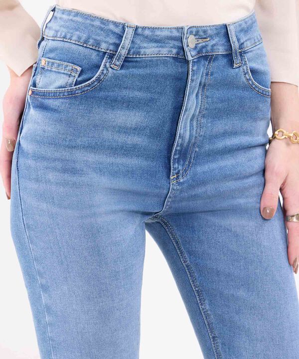 Jeans Skinny Tono Claro image number null