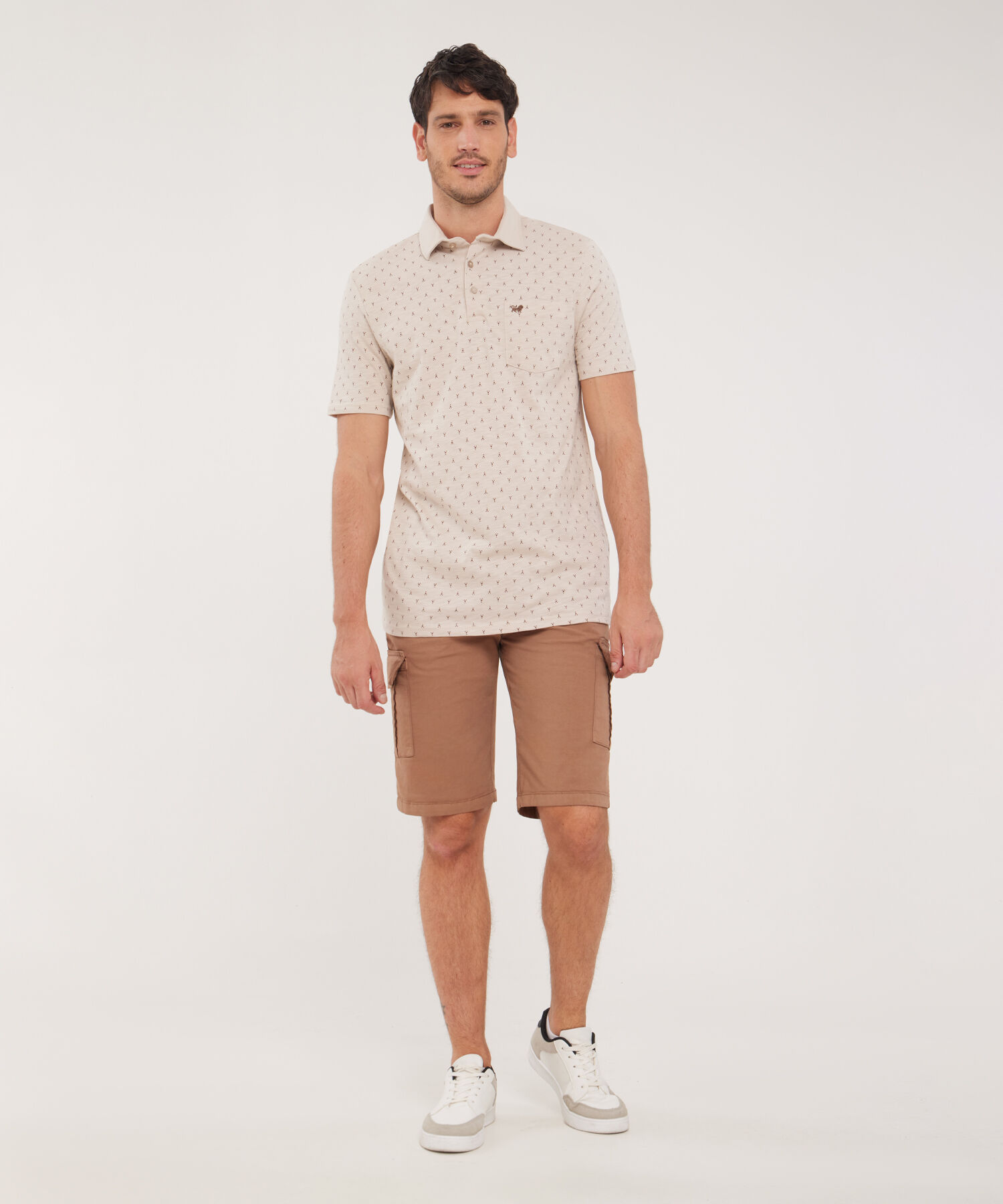 Polo Estampada, Cuello Maquina Duro Con Bolsillo, Silueta Regular Fit, Tribal