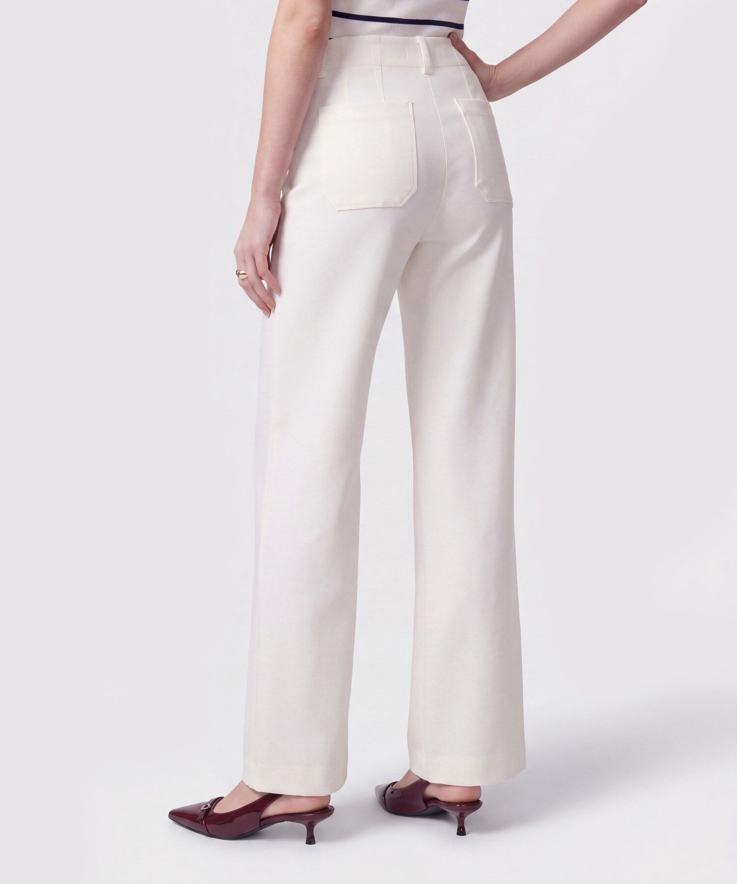 Pantal&oacute;n Recto Con Bolsillo Frontal Para Mujer