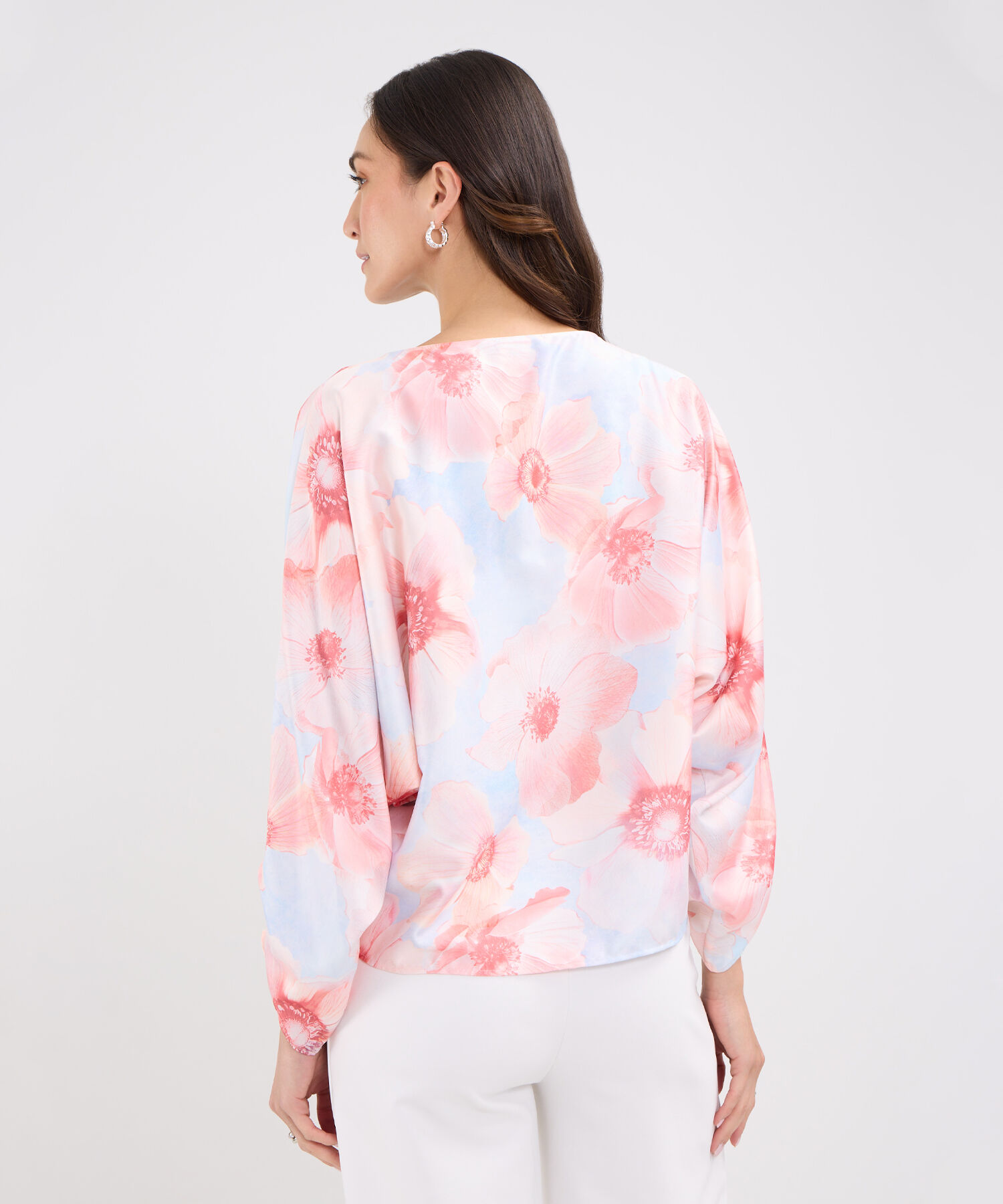 Blusa Satinada Estampada Manga Larga