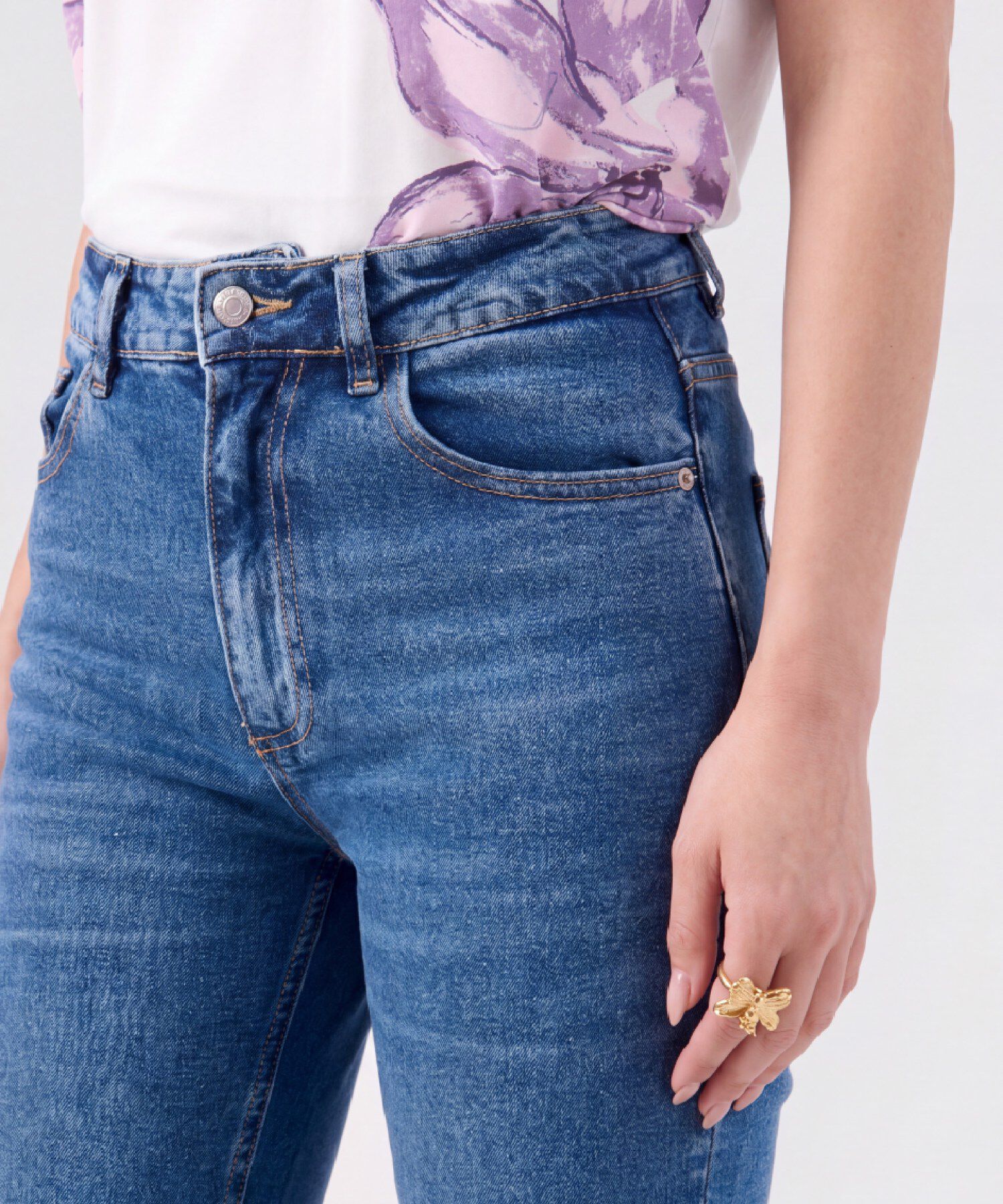 Jean Straight De Tiro Medio Para Mujer