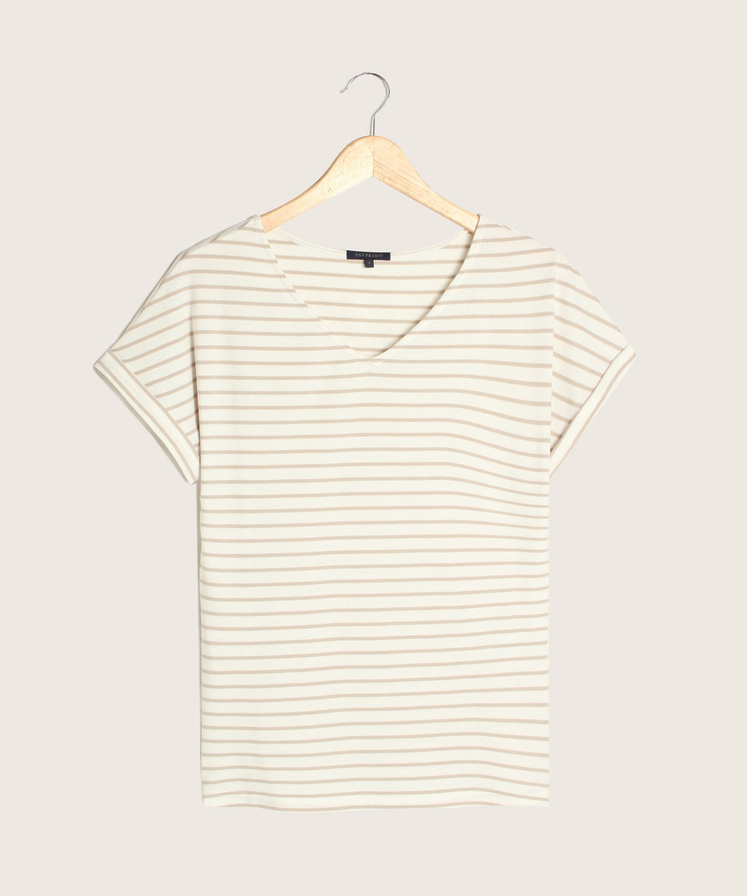 Camiseta Manga Corta Con Guardapolvo Cuello V Preteñida