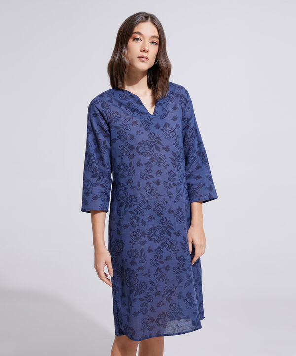 Vestido Estampado Manga 3/4 Con Cuello Herradura Y Bolsillos En Costados