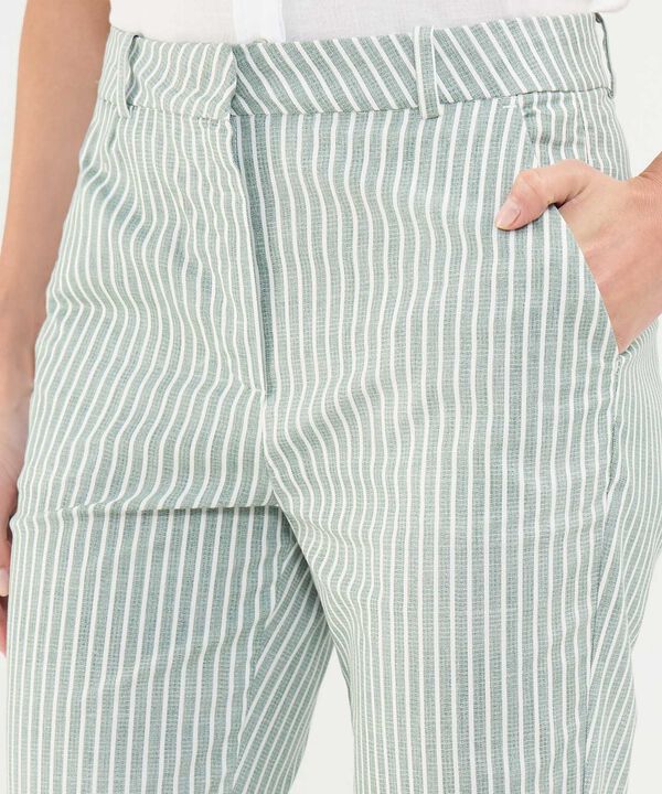 Pantalón Capri Estampado