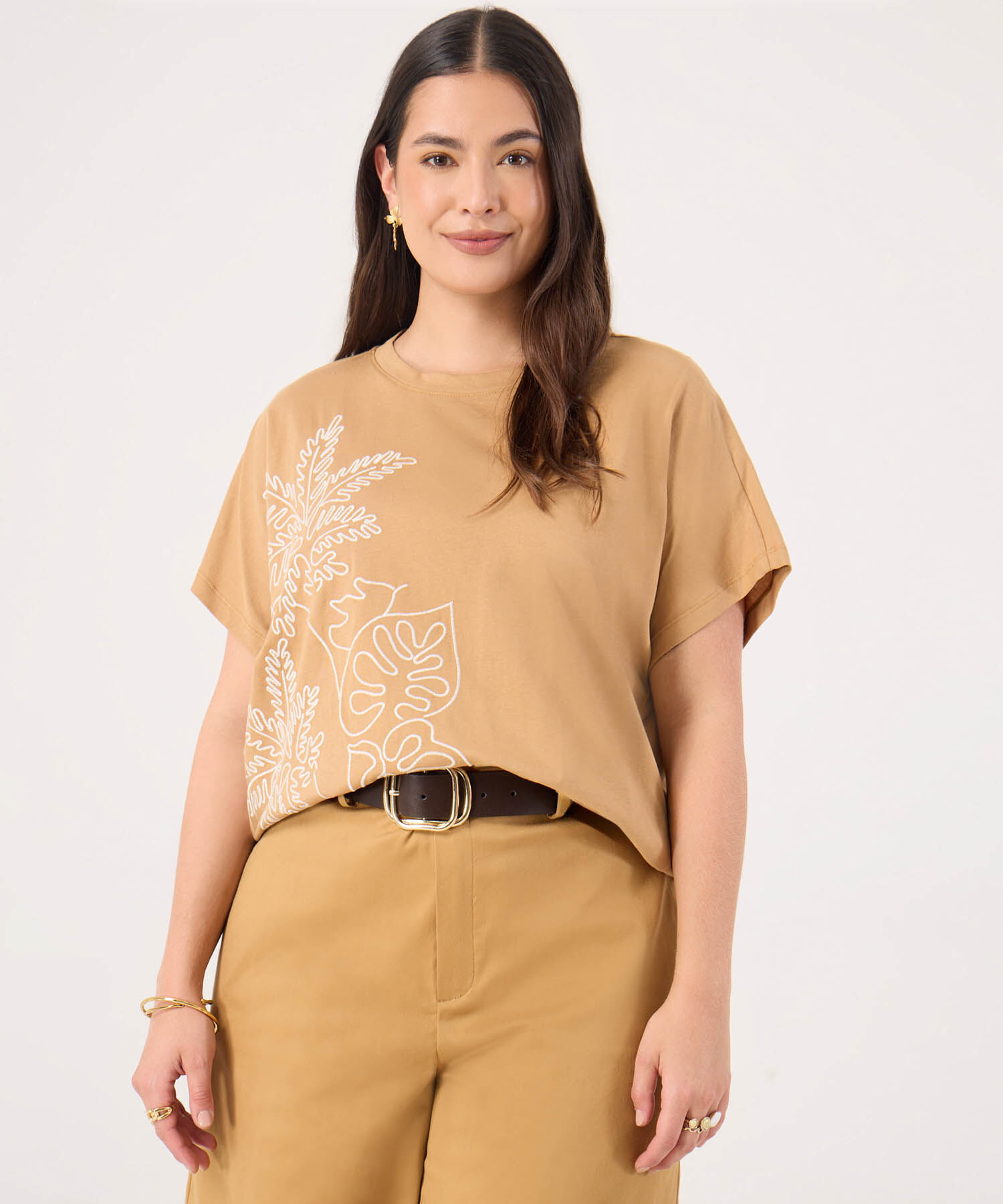 Camiseta Para Mujer Curby Con Bordado