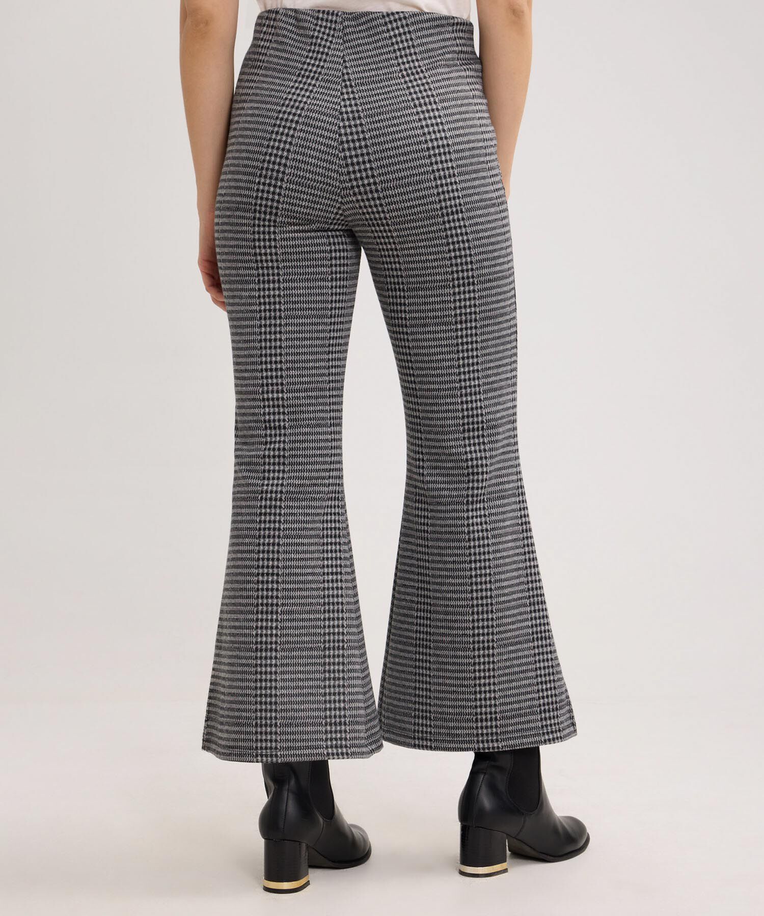 Leggins Tipo Flare Preteñido Con Ribete En Costados Y Pretina Invisible