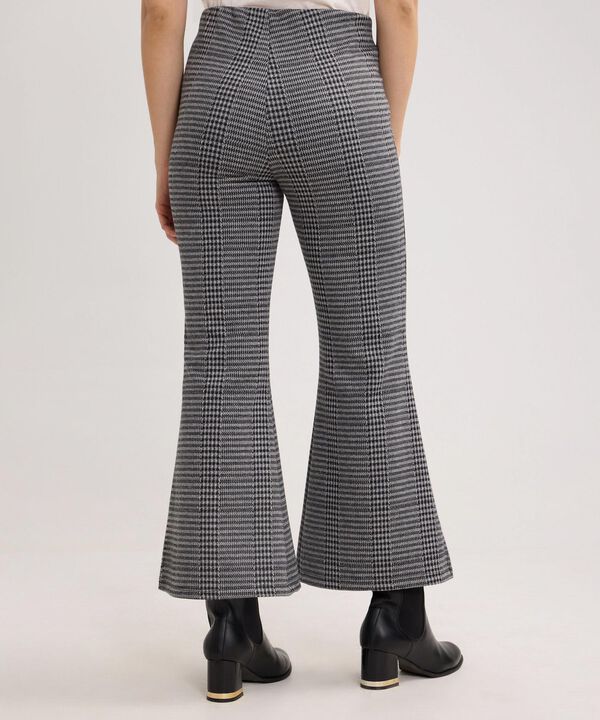 Leggins Tipo Flare Preteñido Con Ribete En Costados Y Pretina Invisible