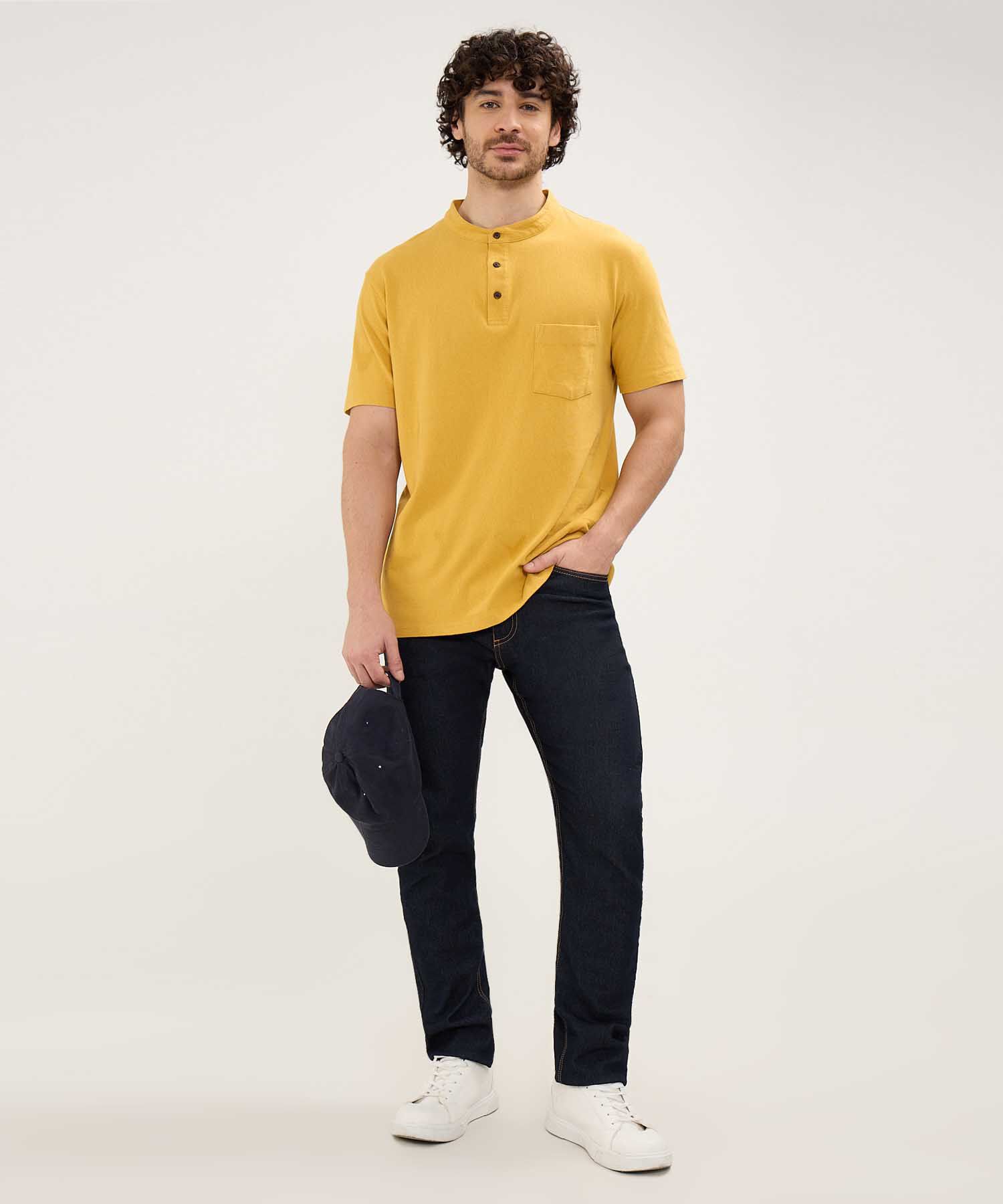 Camiseta Cuello Henley con Bolsillo