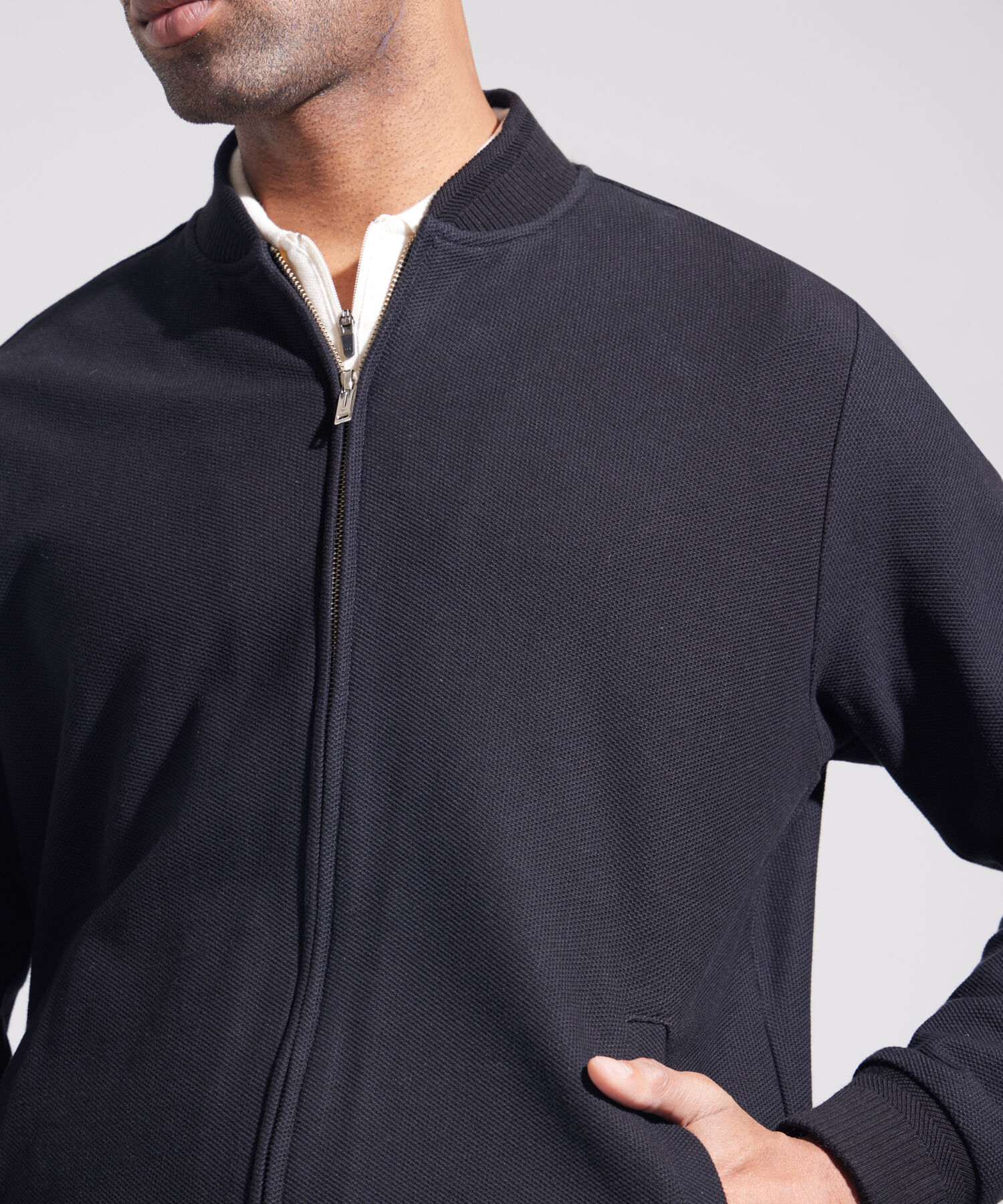 Buzo Bomber Prete&ntilde;ido