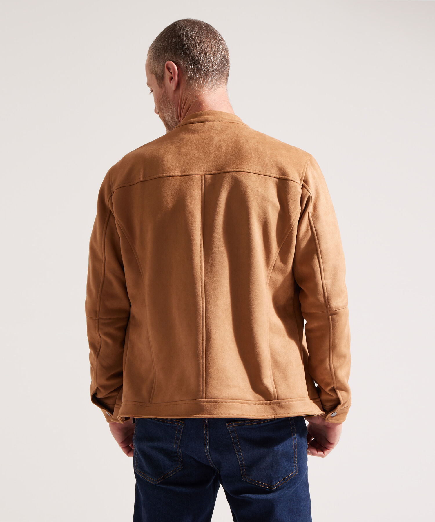 Chaqueta en Suede con Cuello Neru