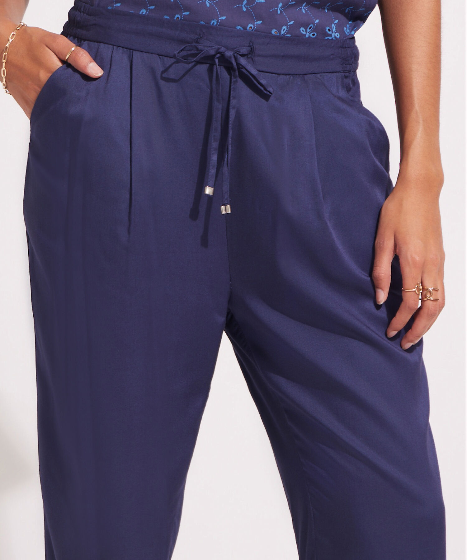 Pantal&oacute;n Jogger Con Punteras