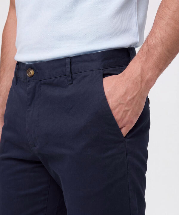 Pantal&oacute;n Cl&aacute;sico para Hombre de Corte Recto