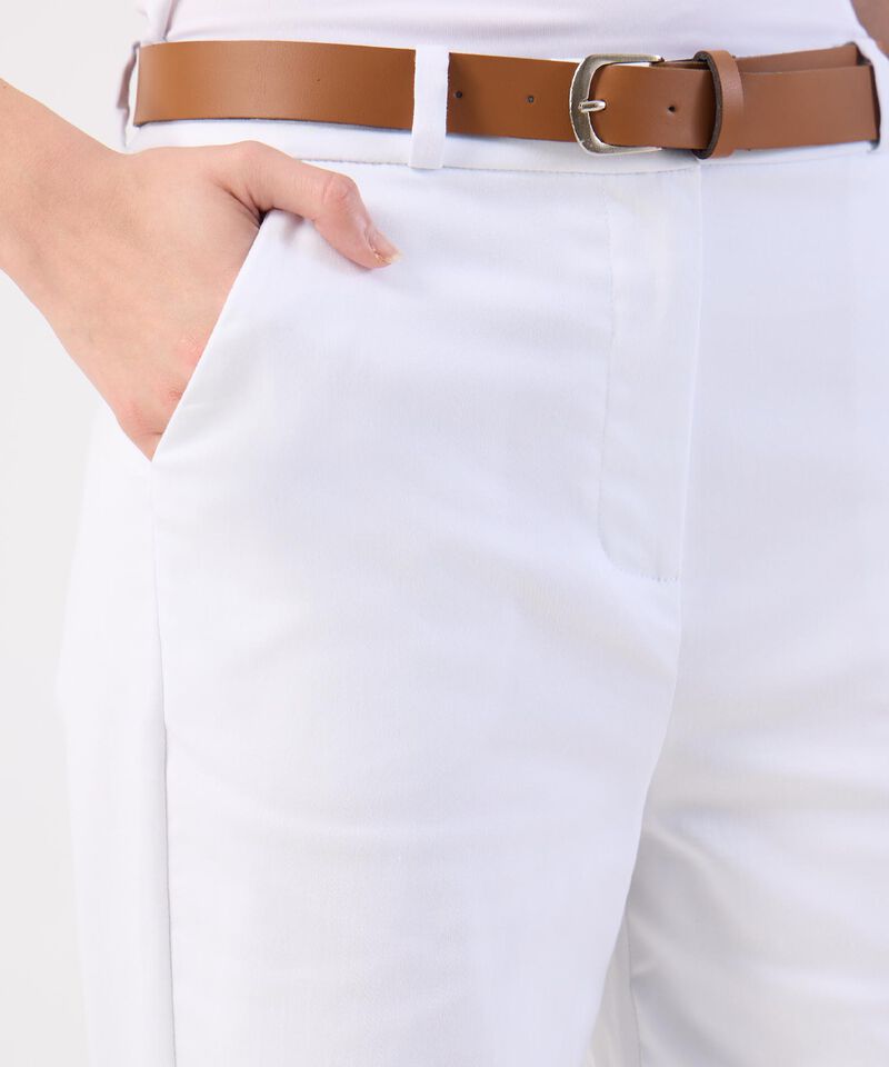Pantalón Básico Blanco Recto con Bolsillos
