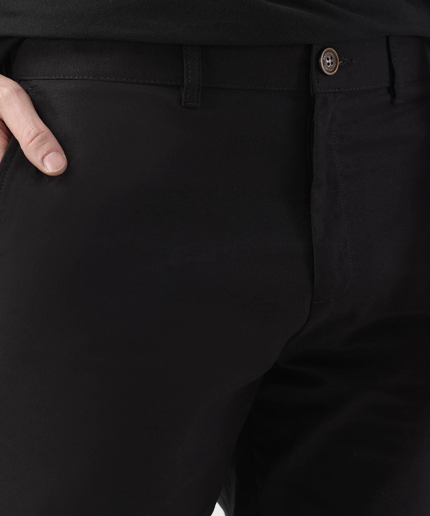 Pantalón Con Dieño Clásico Y Versátil 