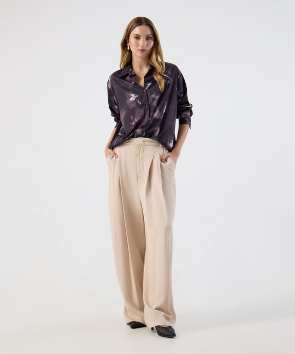 Camisa Estampada Con Botones Mujer image number null